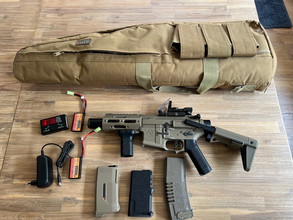 Imagen para Honey Badger | AM-015 EFCS Desert + Dye I5 + tactical vest en toebehoren