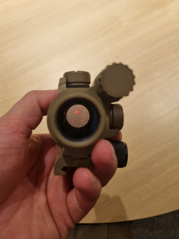 Image 2 for Red dot