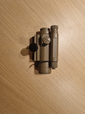 Image 4 for Red dot