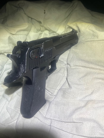 Imagen 3 de Dessert eagle .50AE pistol from kwc