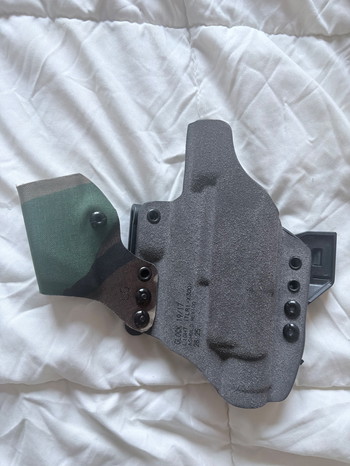 Image 2 for Haley strategic concealed Glock TLR1 / x300 light holster kydex.