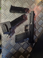 Imagen para Aap 01 met hpa adapter en mp7 kit