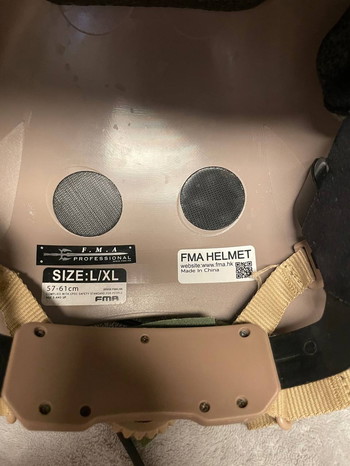 Bild 5 für FMA Helmet with Accessories