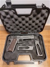 Image pour KWC M1911 pistool full metal met holster