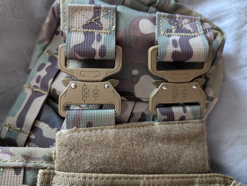 Bild 3 für Yaketa VT Battle Ready plate carrier