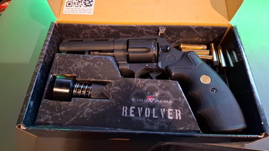 Image pour kings arms revolver