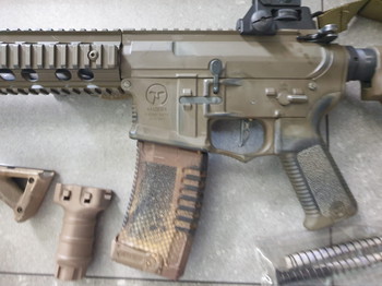 Bild 3 für Ares Amoeba AM-008 M4 met div. accessoires