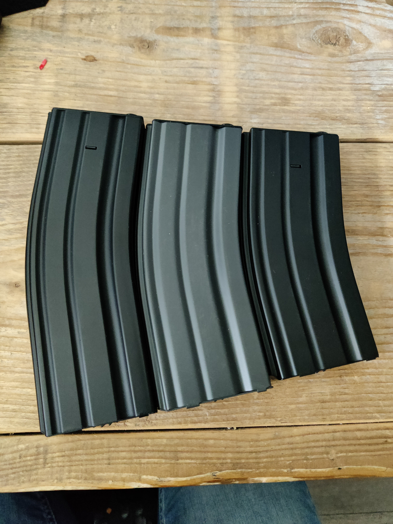 Afbeelding 1 van 3 High cap M4 magazijnen