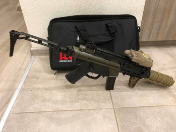 Image 4 for MP5 submachine gun