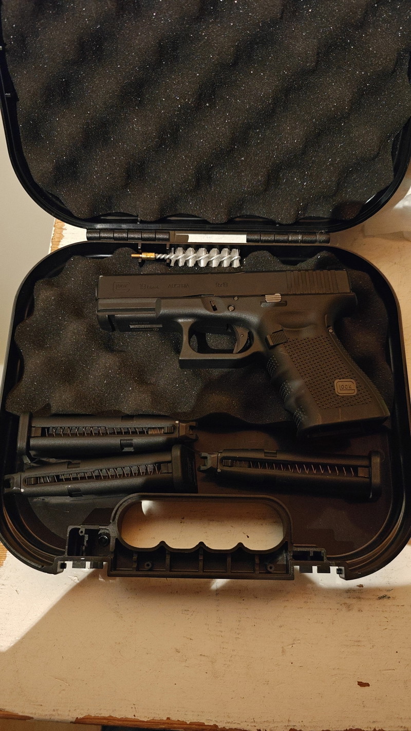 Image 1 for VFC Glock 19 gen 4