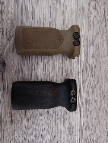 Image 2 pour MOE VERTICAL FOREGRIP