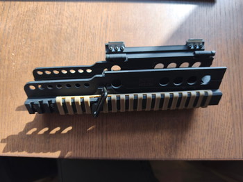 Afbeelding 2 van Madbull Daniel Defense L85 rail + ICS adapter, top rail