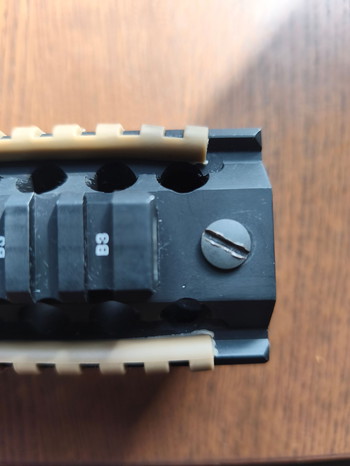 Afbeelding 4 van Madbull Daniel Defense L85 rail + ICS adapter, top rail