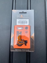 Imagen para Maxx Model CNC Aluminum Hopup Chamber M4E for M4 AEG