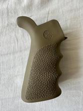 Image for OverMolded Rubber Beavertail Grip - FDE