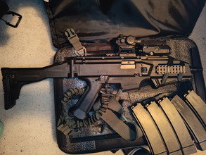 Bild für ASG Scorpion EVO + 5 mags + light/laser + red dot + tracer