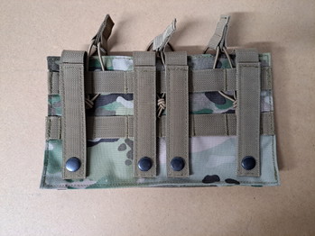 Image 2 for Nieuwe Idogear triple 5.56mm magpouch in Multicam