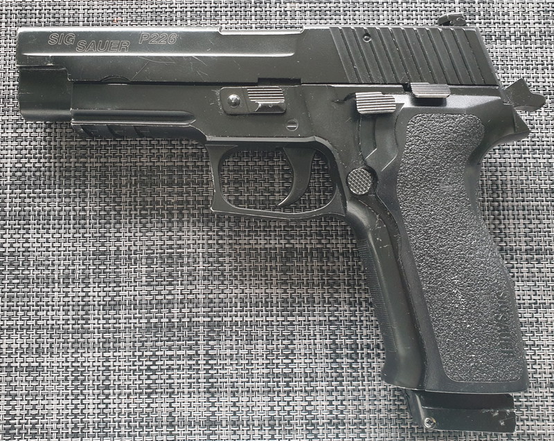 Afbeelding 1 van SIG SAUER 226