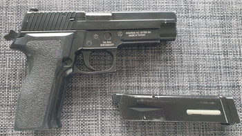 Image 3 for SIG SAUER 226