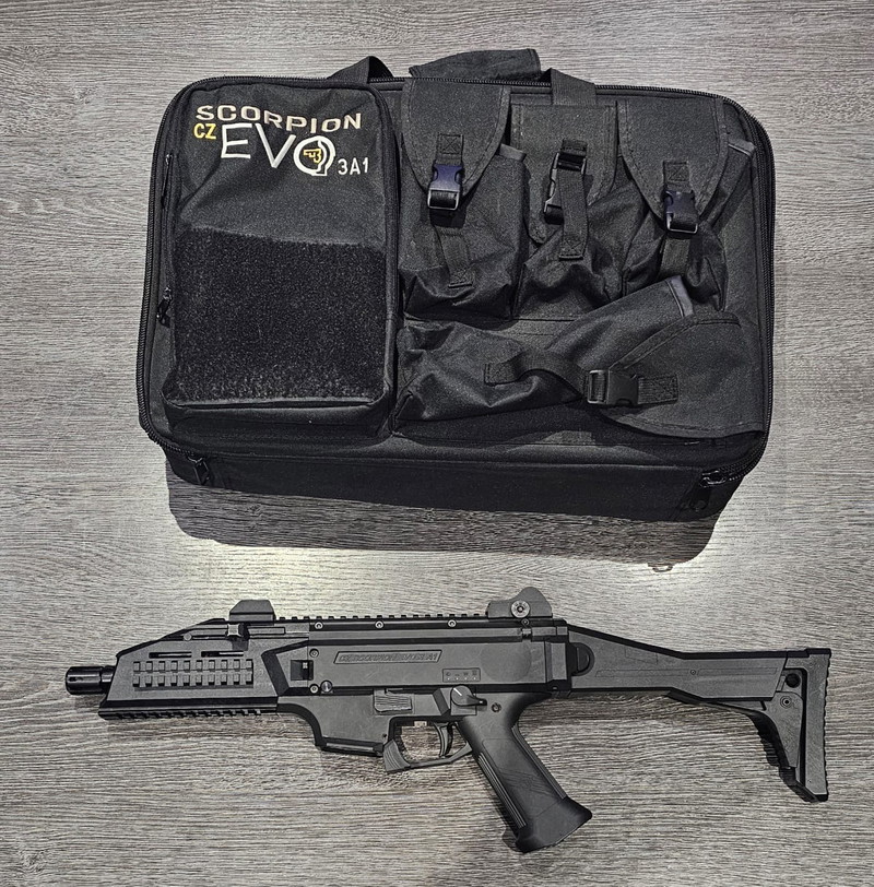 Afbeelding 1 van Scorpion Evo 3 BOOST