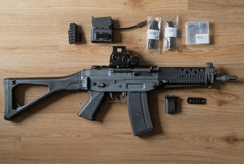 Afbeelding 1 van GHK SIG SG553 GBB Burst with accessoires and upgrades