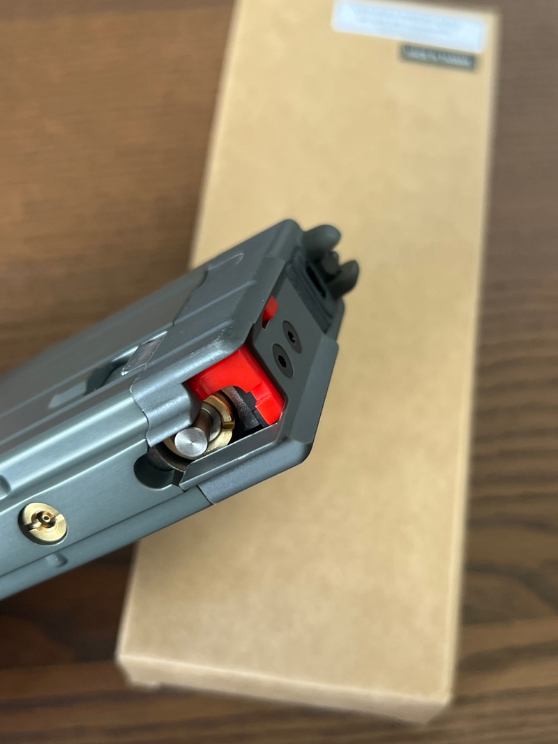 Image 1 for VFC - M16 /M4 V4 30rds Gas Magazine for M4 /HK416 GBB Series /NO Marking Base Plate (VFC /DNA/AR /M4 /M16 /HK416 GBB Compatible) Gray
