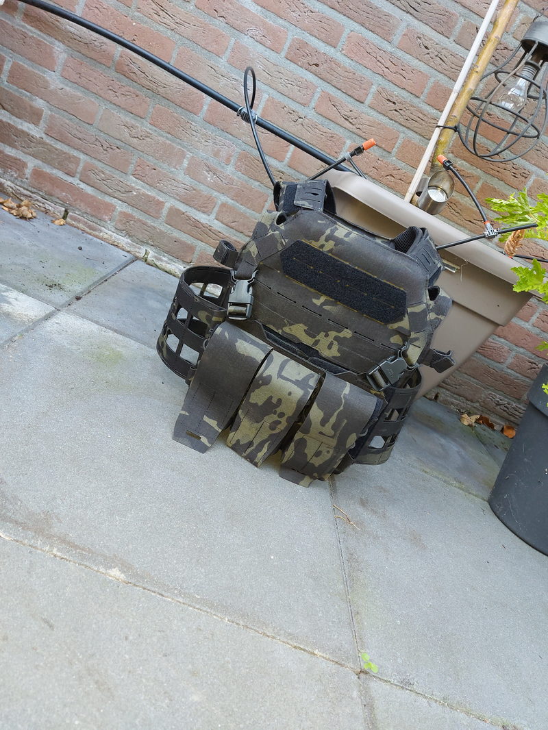 Afbeelding 1 van templar multicam black plate carrier