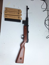 Afbeelding van AGM aeg (fake wood) MP41 + 4 mid cap magazines + Box