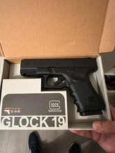 Afbeelding van Glock 19 Umarex tiré 1 cartouches aveg sinon pzs utilisée