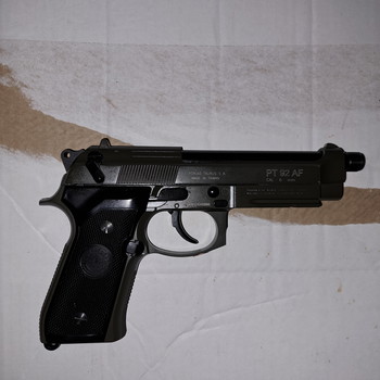 Image 2 for Taurus pt92