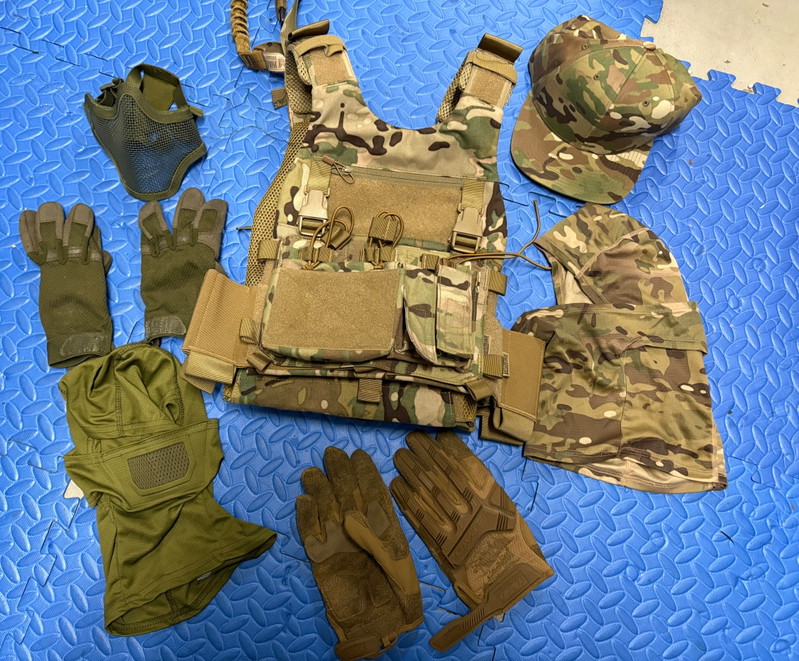 Image 1 for One Tigris vest