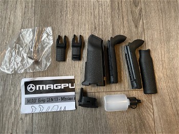 Image 3 pour Magpul MIAD GEN 1.1 Grip Kit - TYPE 1 MAG520-BLK black