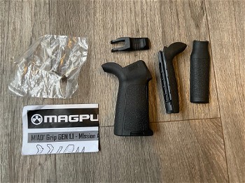 Image 4 pour Magpul MIAD GEN 1.1 Grip Kit - TYPE 1 MAG520-BLK black