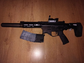 Imagen 2 de M4 GBB CQB style met reddot