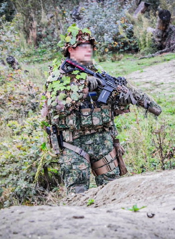 Image 4 for Ghillie top