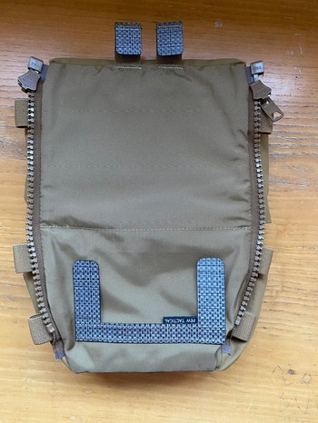 Imagen 2 de Back pannel Ferro Concepts repro Pewtac