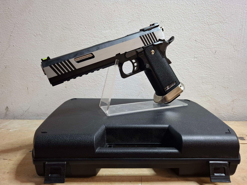 Image 1 pour WE WET Force Hi-Capa 6 Type B - GBB - MINT CONDITION
