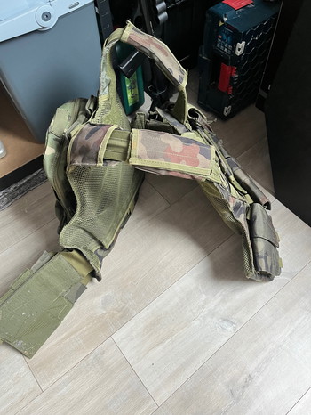 Image 3 pour Camo vest (Merk onbekend) + extra pouches
