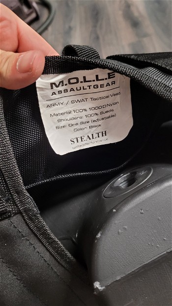 Afbeelding 3 van Zwart molle vest met pouches