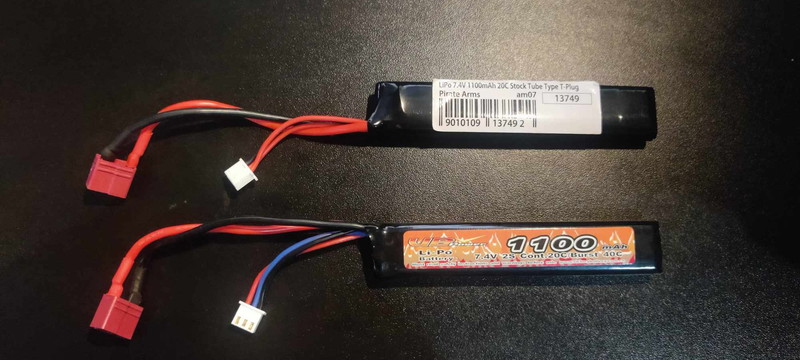 Image 1 for 2x 7.4V lipo batterij Deans