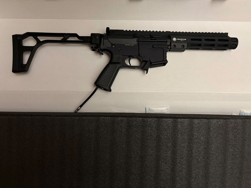 Image 1 for Mtw 9 met 6 magazijnen.