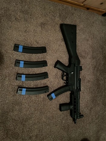 Image 2 for Geupgrade MP5 met 5 midcap mags