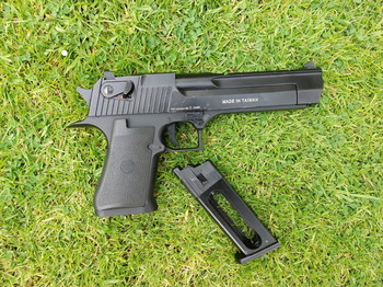 Bild 2 für DESERT EAGLE DE .50 BLACK METAL VERSION - Merk KWC