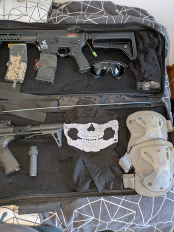 Image 3 for Replica's en gear