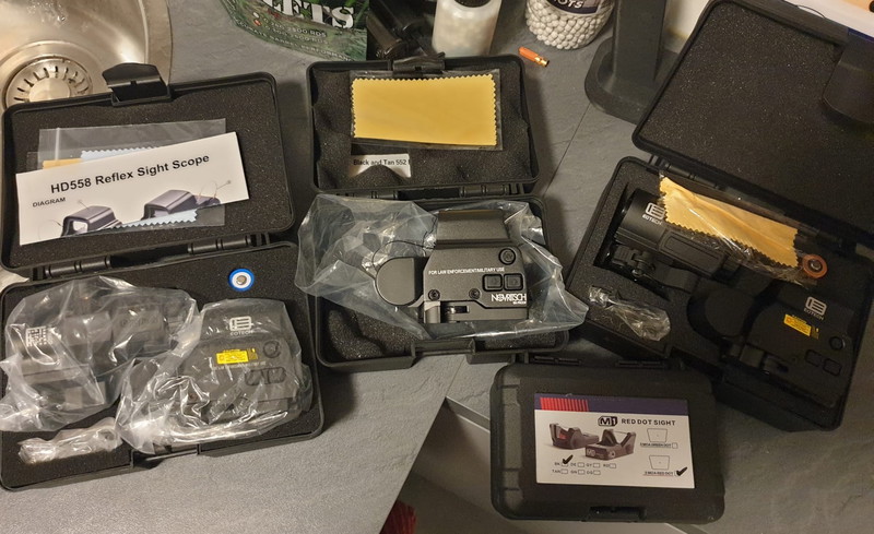 Bild 1 für alles nieuw , RMR , 2X red dot plus magnifier ,,en  novritisch red dot