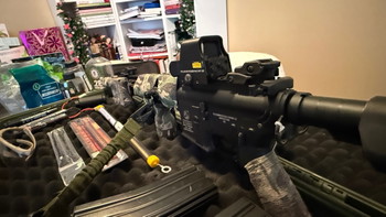 Afbeelding 5 van (Cybergun) Colt  M4 Replica + Complete Advanced Starterspack