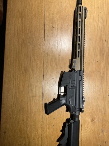 Afbeelding 3 van VFC Avalon URGI Carbine AEG