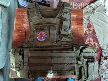 Image 2 pour Airsoft bundel verkoop! VFC VR16, Defcon 5 vest en nog veel meer