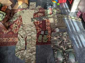 Image 4 pour Airsoft bundel verkoop! VFC VR16, Defcon 5 vest en nog veel meer