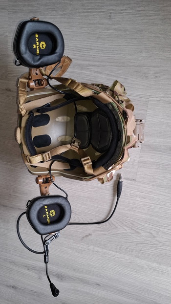 Image 2 for Nuprol fast midcut helm multicam met earmors, helmet cover en scrim